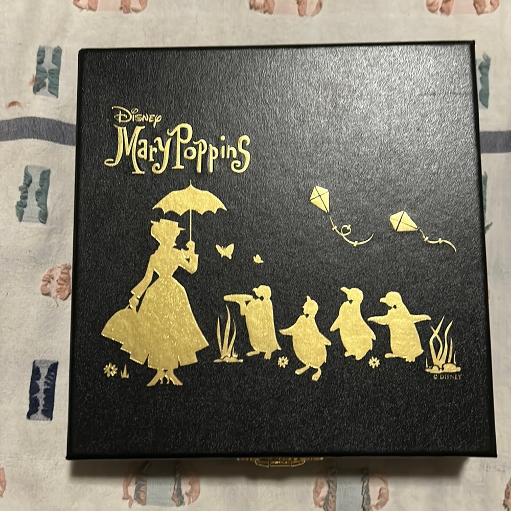 Mary poppins special edition bésame cosmetics